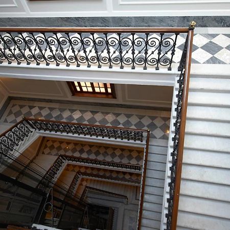 Harry'S Bar Trevi Luxury Apartments - Mignanelli Рим Екстер'єр фото