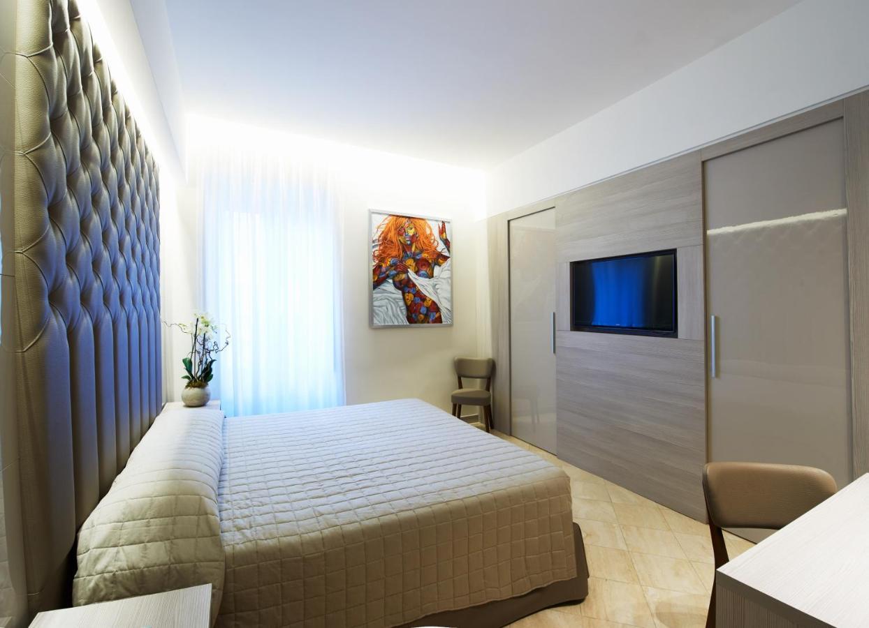 Harry'S Bar Trevi Luxury Apartments - Mignanelli Рим Екстер'єр фото